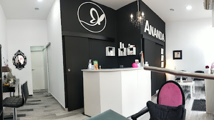 Ananda Estética Avanzada - Opiniones y Contacto