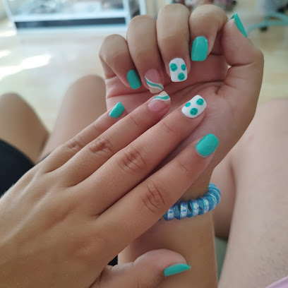 Uñas Bellas - Opiniones y Contacto