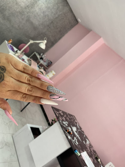 Perfect Nails | Salon de uñas | SAN FERNANDO - Opiniones y Contacto