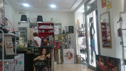 Centro de Belleza Ella - Opiniones y Contacto