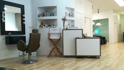 Salon Belladonna - Opiniones y Contacto