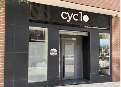 Cyclo Peluquería y Centro de Belleza - Opiniones y Contacto