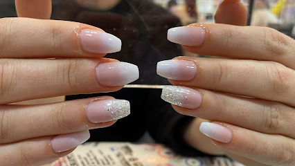 Lisa&apos;s Nails Beauty - Opiniones y Contacto