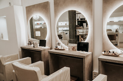 Beauty Palace Triana - Opiniones y Contacto