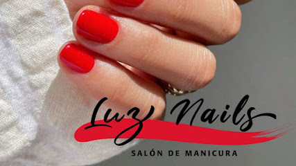 Luz Nails - Opiniones y Contacto