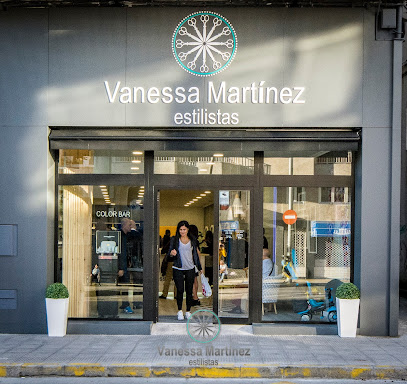 Vanessa Martínez Estilistas - Opiniones y Contacto