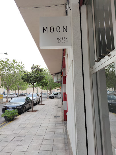 MOON hair salon - Opiniones y Contacto