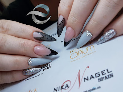 Illusion Beauty Nail Studio - Opiniones y Contacto