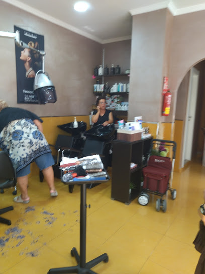 Peluqueria Stilo - Opiniones y Contacto